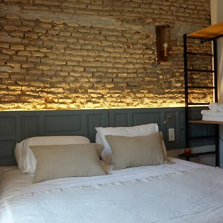 San Jorge Triana Apartman *